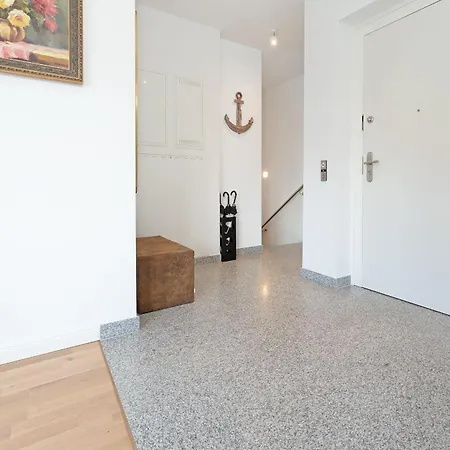 Priwalk Vacation Apartment